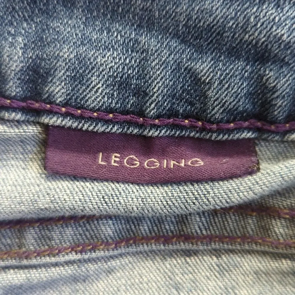 Not Your Daughter's Jeans Light Wash Legging Straight Skinny Fall Jeans